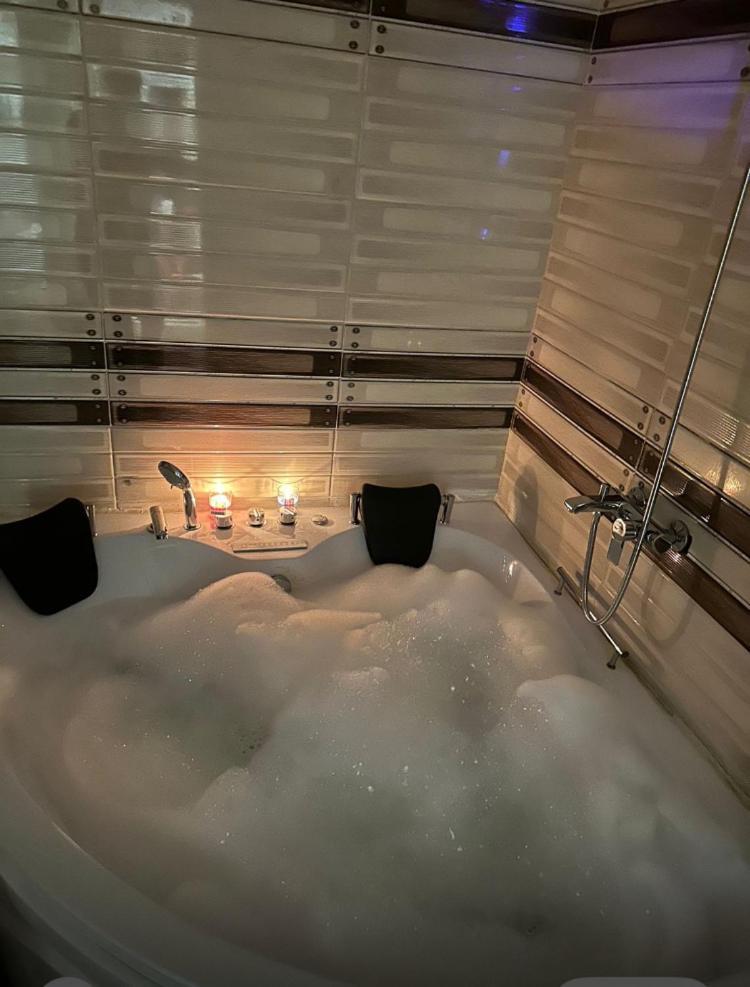Al Lord Hotel Abu Qa'ar ภายนอก รูปภาพ